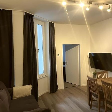 Jaybnb - Geraeumiges Apartment Am Hafen Von Dortmund Eksteriør billede